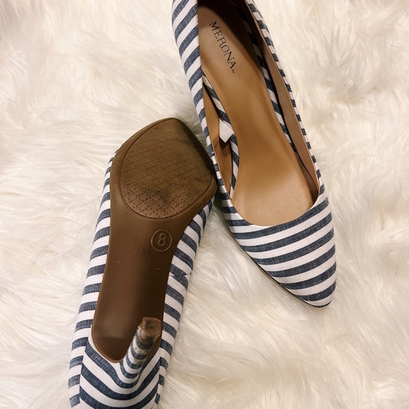 Merona Blue and White Striped Pointed Heels - Picture 4 of 4